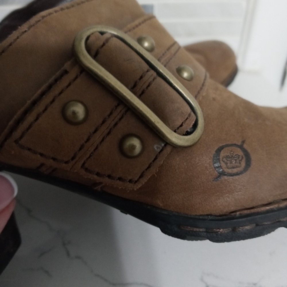 Born Genuine Leather Distressed Light Brown Mules Buckle accent Strap block Heel - Picture 3 of 11